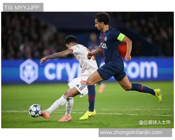 足总杯精彩对决里昂凭神扑力克拜仁战术解析与精彩瞬间回顾