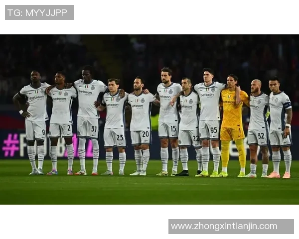 欧联杯激战巴萨与里昂零平逆转瞬间点燃全场气氛与转会传闻交织